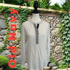 OLD NAVY Tunic Top White w black Trim long sleeves w 3/4 button opening SZ M